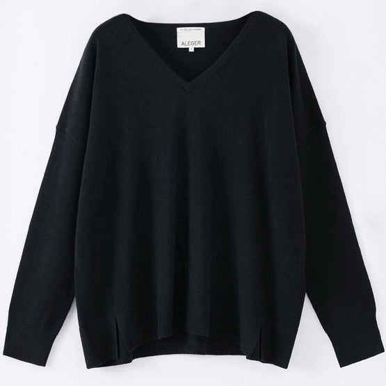 Women 103 Classic V-Neck - Black