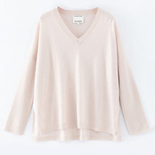 Women N.69 Low V Neck Fine Knit Sweater - Pearl White