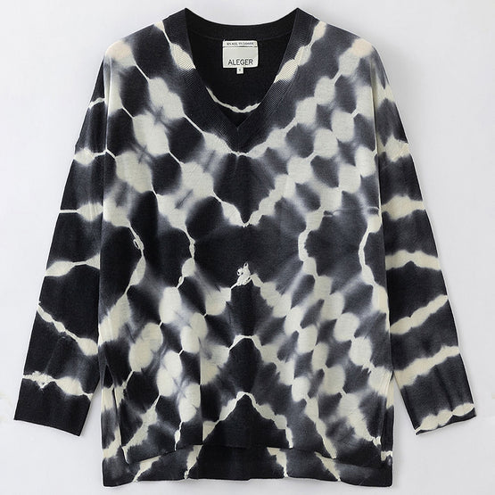 Women N.2119d Fine Knit Summer Dye V-Neck - White Lines