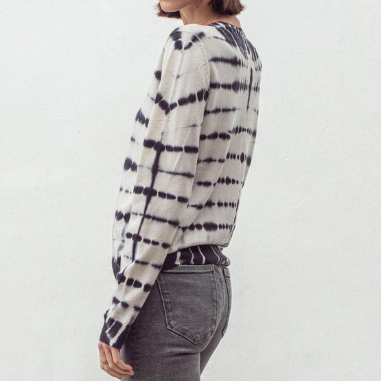 Women N.181 Cashmere Slim Fit Dye Crew - Lead Lines