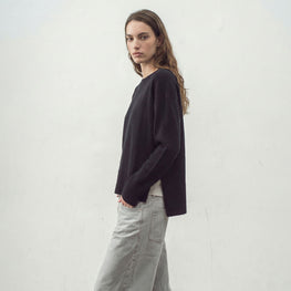 Women N.184 Long Line Slouch Crew - Black