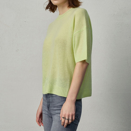 Women N.2273 Cashmere Featherweight Top - Pistachio