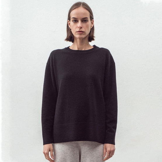 Women 284 Cashmere Long Line Crew - Black