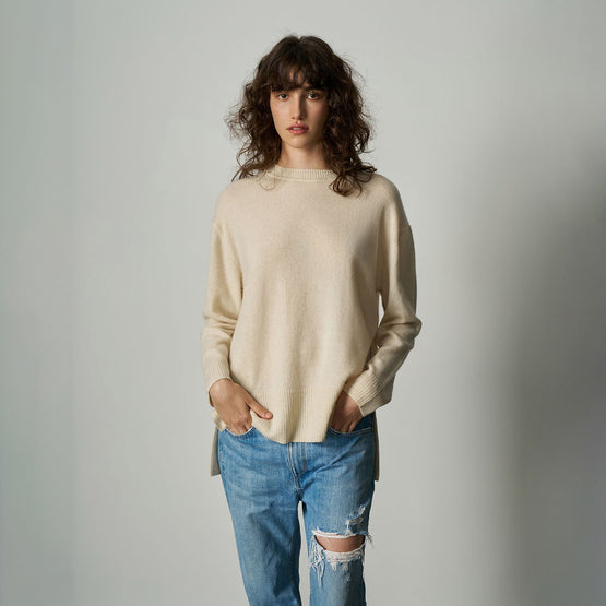 Women 284 Cashmere Long Line Crew - Pearl Shell