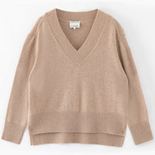 Women N.136 Oversized V Neck - Toffee