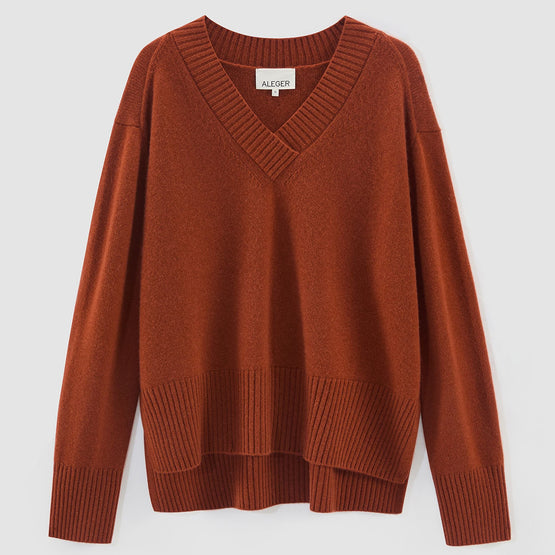 Women 374 Classics V Neck - Caramel