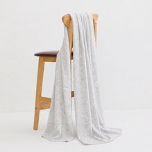 Unisex 405 Oversized Travel Wrap - Lightest Grey