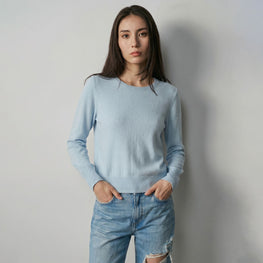 Women 407 Cashmere Classic Crew - Whisper Blue