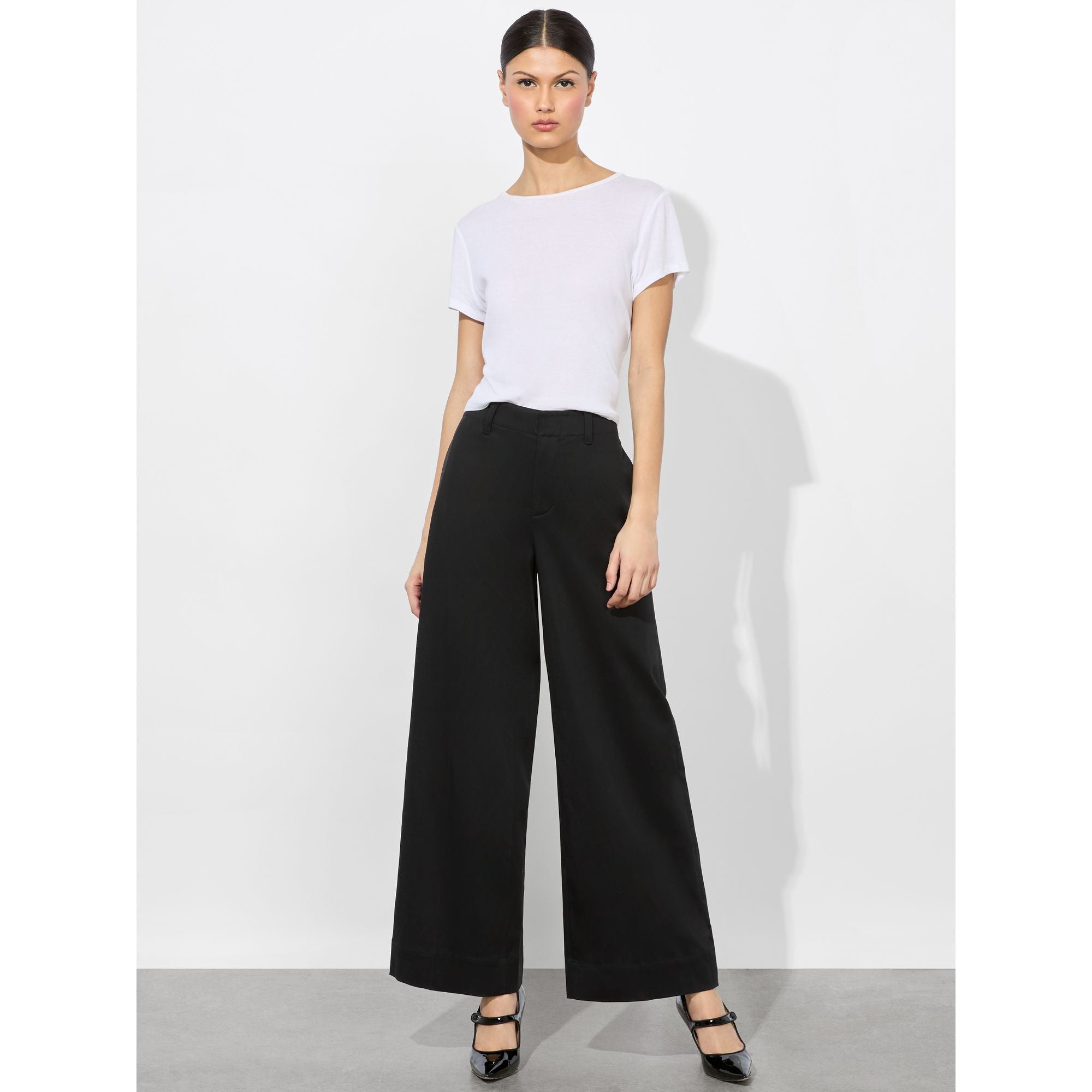 Women Dan Mr Relaxed Cropped Chino - Black [價格已含稅]