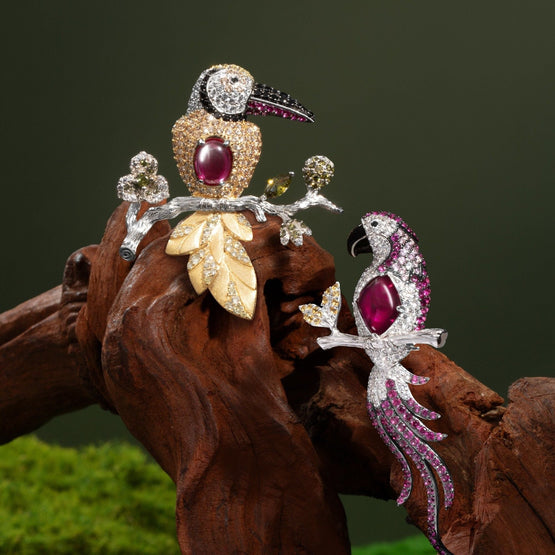 Gala Parrot Convertible Brooch