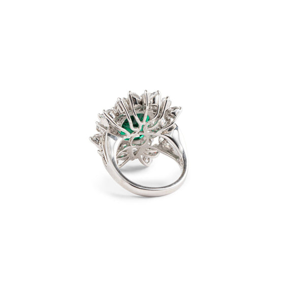 Hermosa Classic Emerald Green Ring