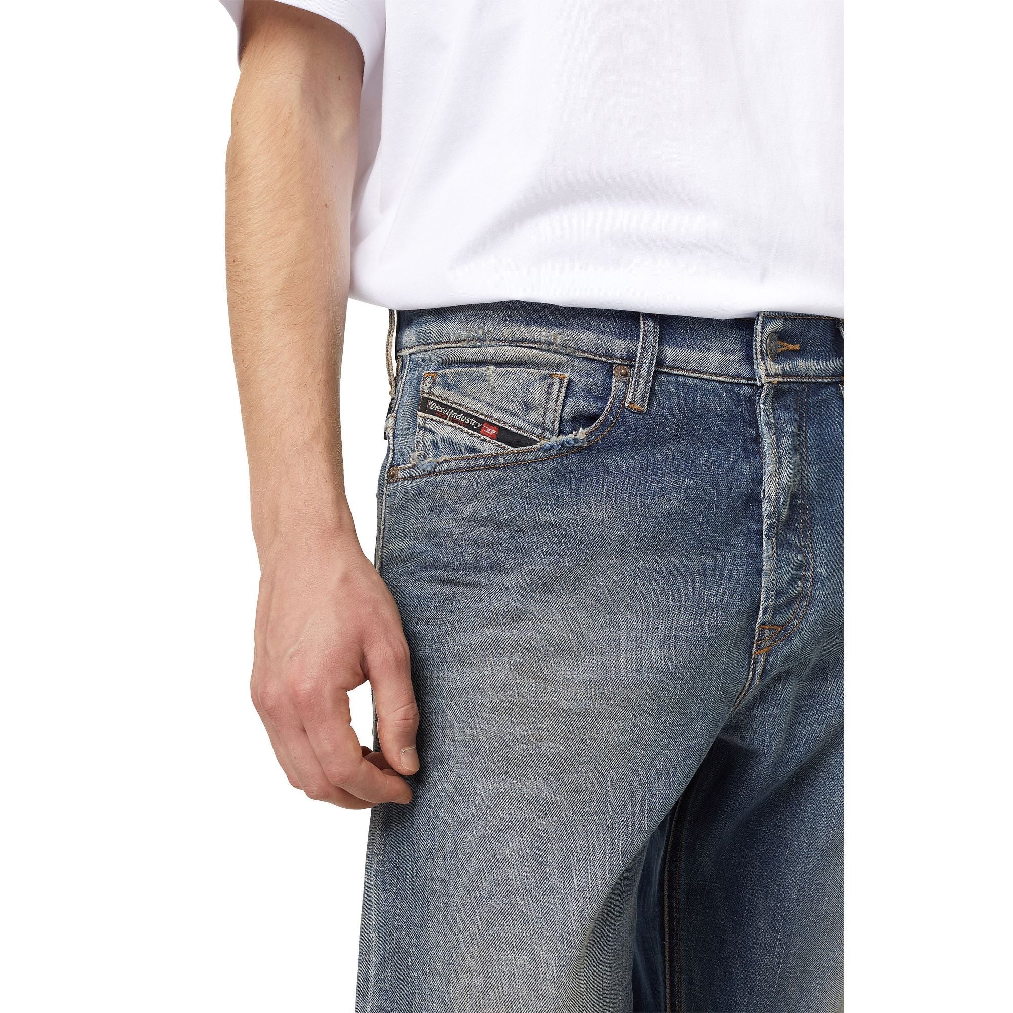 Men D-Fining L.30 Trousers - Navy