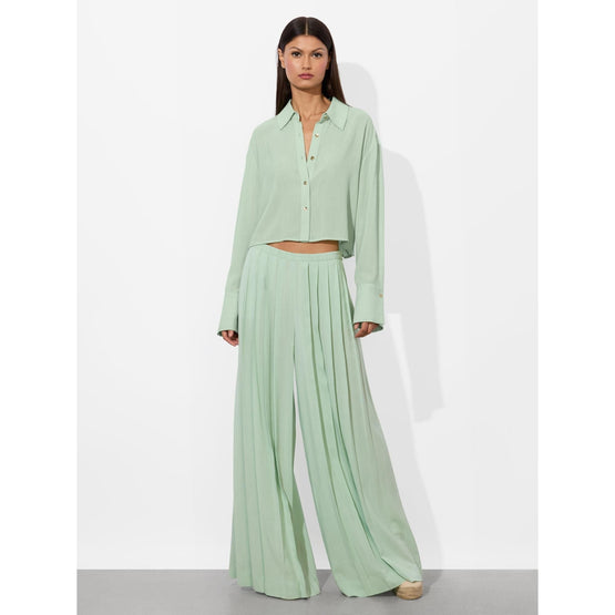 Women Finely Crpd Ovszd Btn Dwn Shrt - Green [價格已含稅]