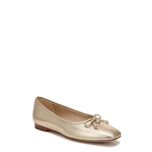 Women Meadow Flat - Gold Leaf [價格已含稅]