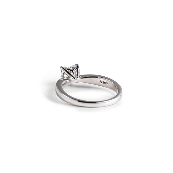 Classic Ring
